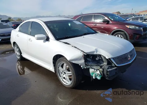 2010 Mitsubishi Galant Es/Se z USA, uszkodzony, nr VIN 4A32B3FF8AE005156